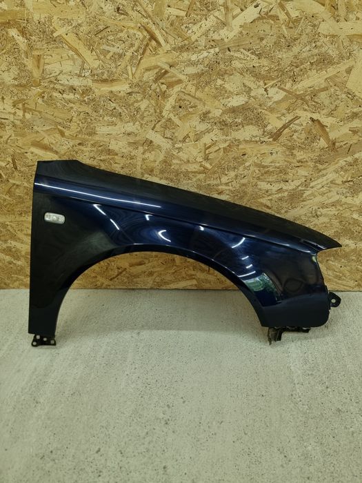 Aripa dreapta audi a4 b7