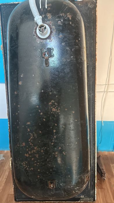 Продам ванну б/у