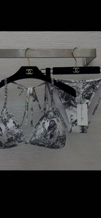 Costum de baie Christian Dio*, model 2026, 2 modele