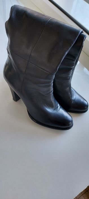 Продаю сапоги весна-осень