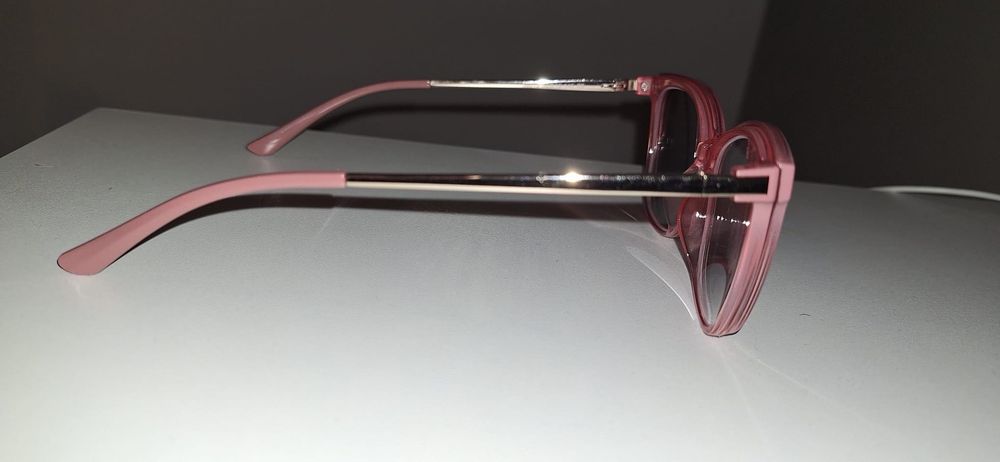 Rama de ochelari cu Clip-On