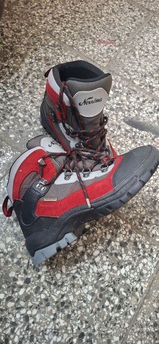 Детски туристически обувки,  35 номер