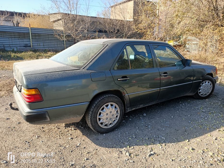 Мерс 124 по запчастям