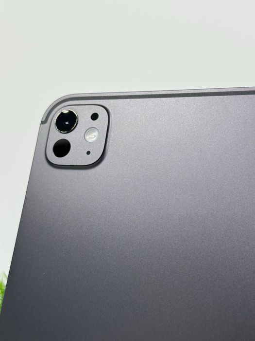 iPad Pro 11-inch 256 gb M5