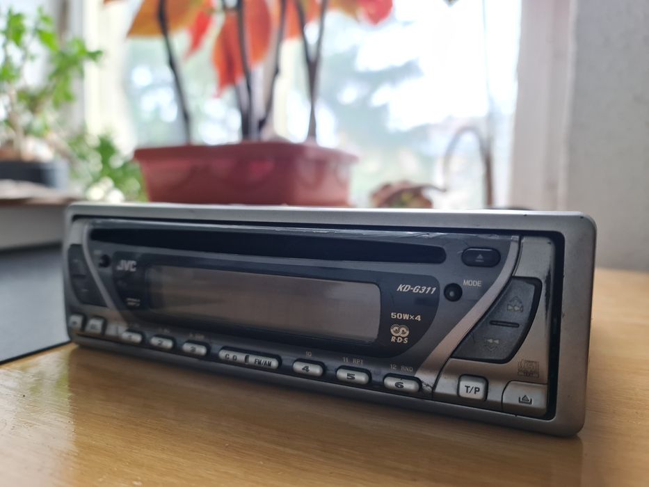 Casetofon JVC KD-G311