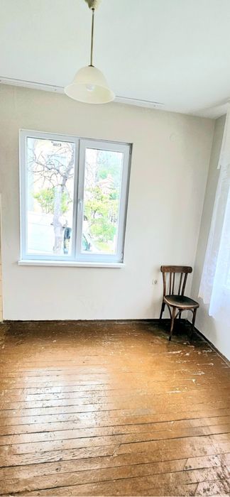 Продава се Къща в Мездра - 170 кв.м за 795 €/кв.м - Снимка #4