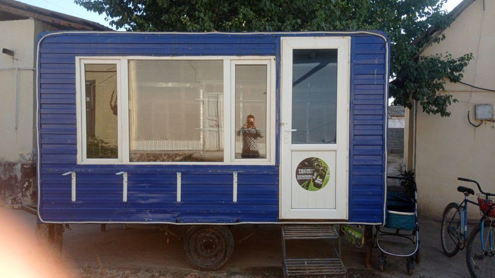 Butka,( koʻchma doʻkon). Sotiladi holati yahshi,