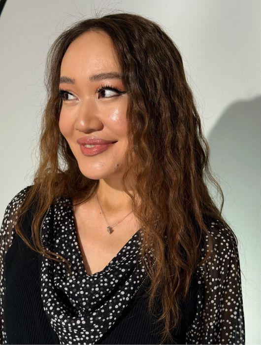 Макияж и прическа