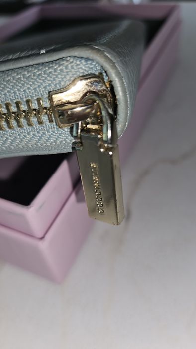 Coccinelle-естествена кожа дамско портмоне/портфейл