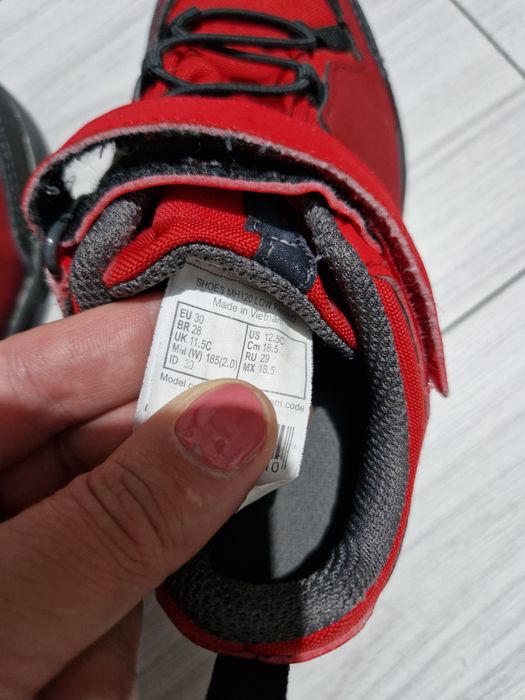 Papuci de drumeție Decathlon mărimea 30