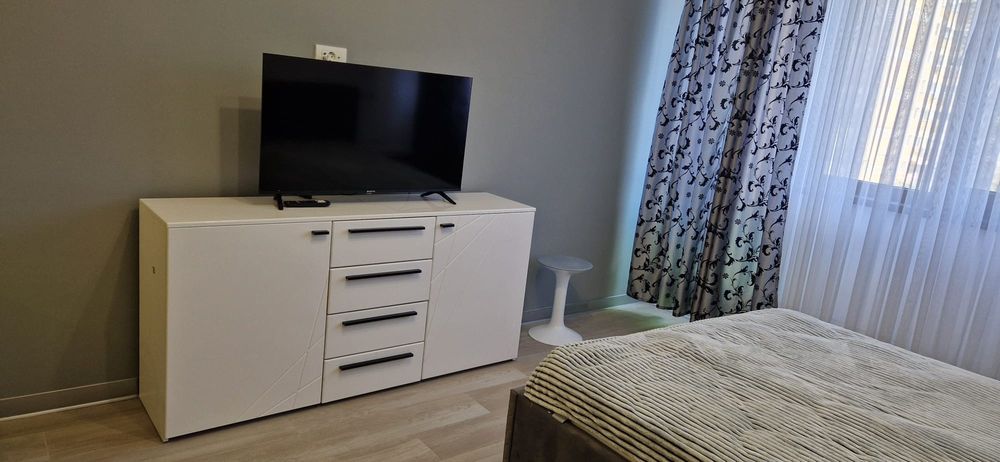 Proprietar inchiriez Garsoniera  Calea Bucuresti