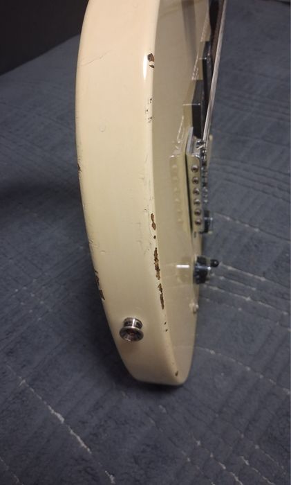 Chitara electrica Maison