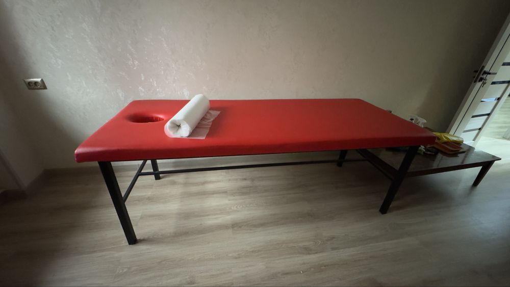 Кушетка для массажа