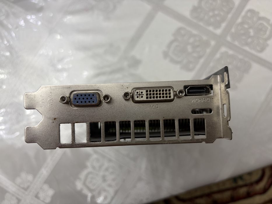 Продам видеокарту GTS 450