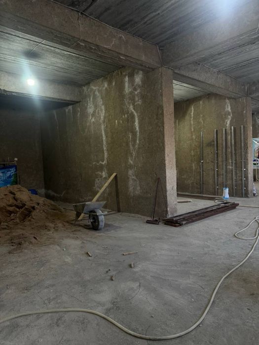 Продается здание под любой бизнес в центре Самарканда 1600кв/м