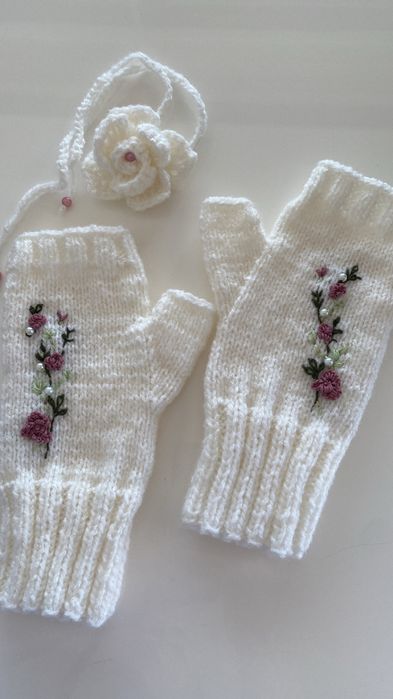 Ръчно плетени ръкавици