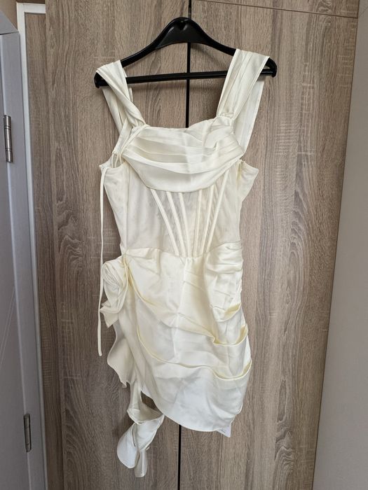 Рокля Adèle White Ruched Satin Mini