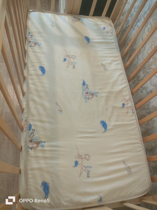 Кроватка для новорожденных