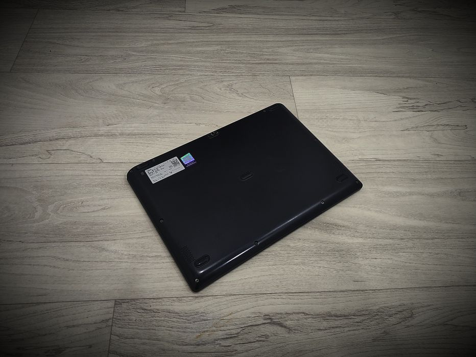 Ультрабук NEC I5 7th gen