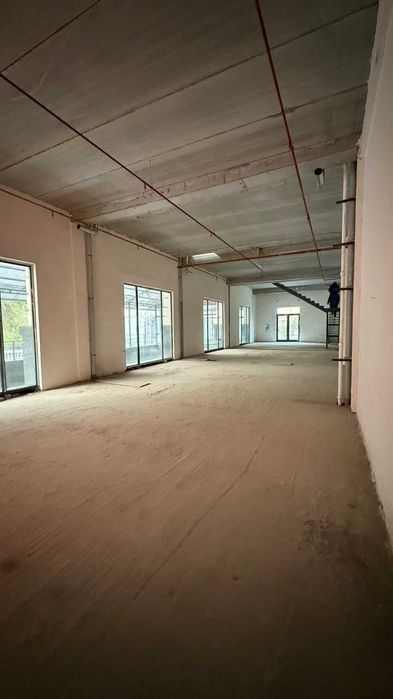 ПРОДАЁТСЯ ДУПЛЕКC , нежилое помещение 1 этаж 432 м2, ЖК Казахстан