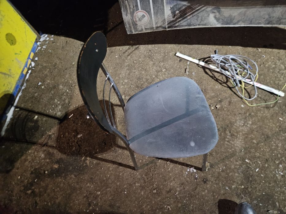 Стуля  б/у хорошом состояние