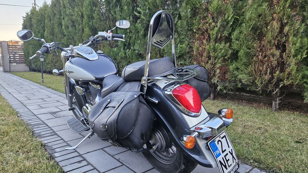 Suzuki intruder VL800C