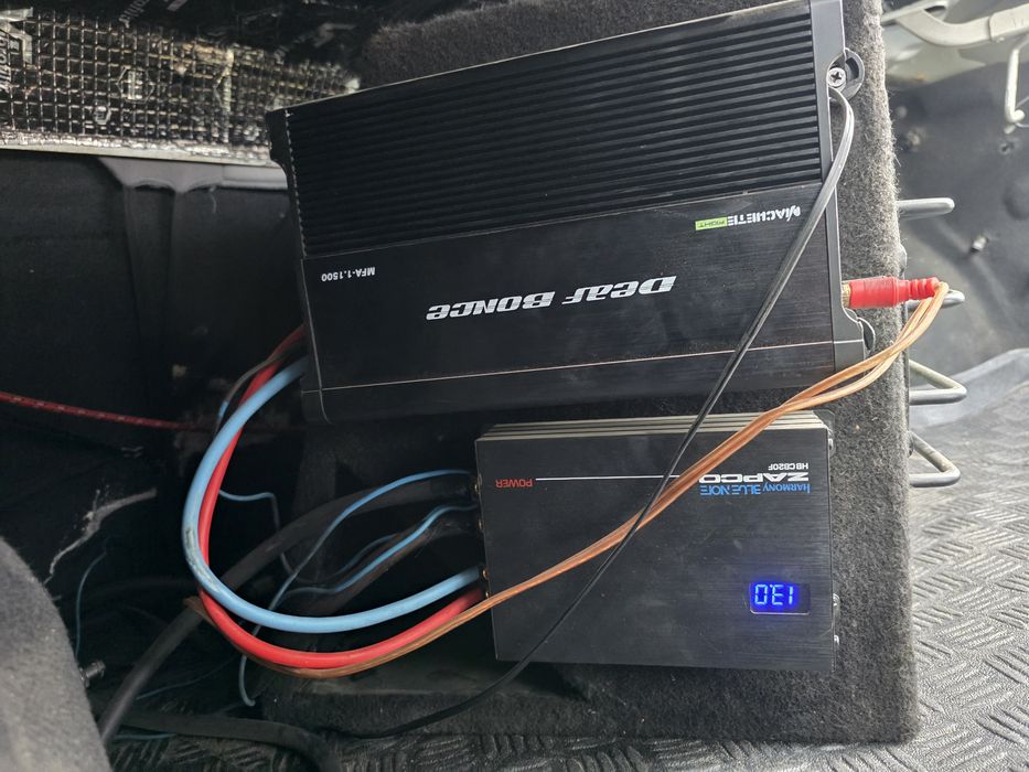 Subwoofer auto deaf bonce machete