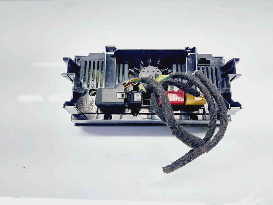 Panou comanda clima Audi Q3 (8UB) [Fabr 2011-2018] 8U0820043D