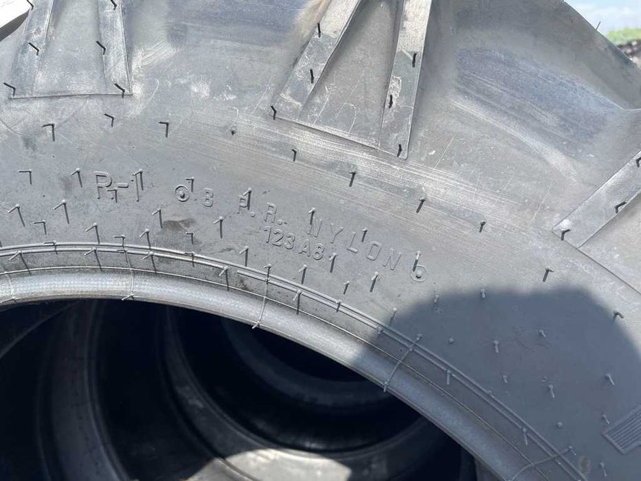 12.4-28 Alliance Cauciucuri noi de tractor U445