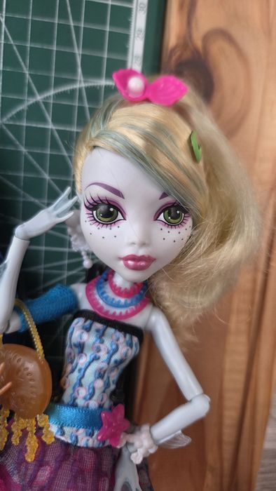 лагуна смертельный горошек monster high