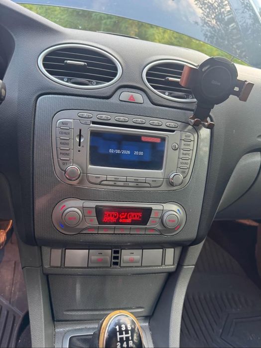 Vând Ford focus din 2009 model 2010