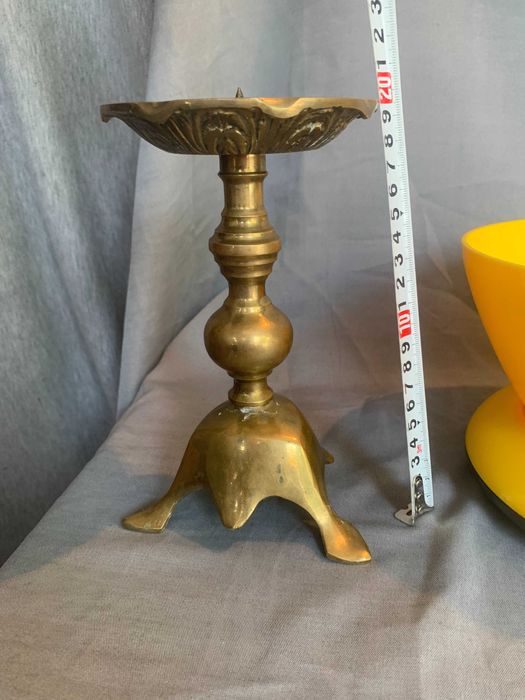 стар бронзов свещник  ,