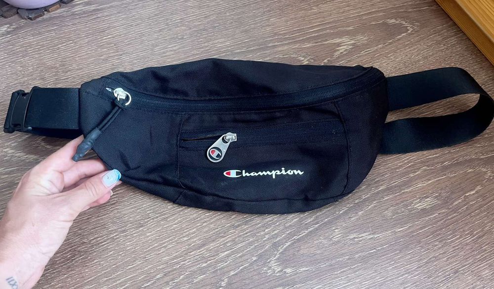 Мъжки чантички малки