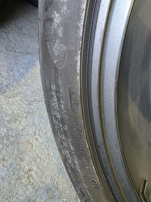 Джанти с гуми Ауди Q7 Q8 20'