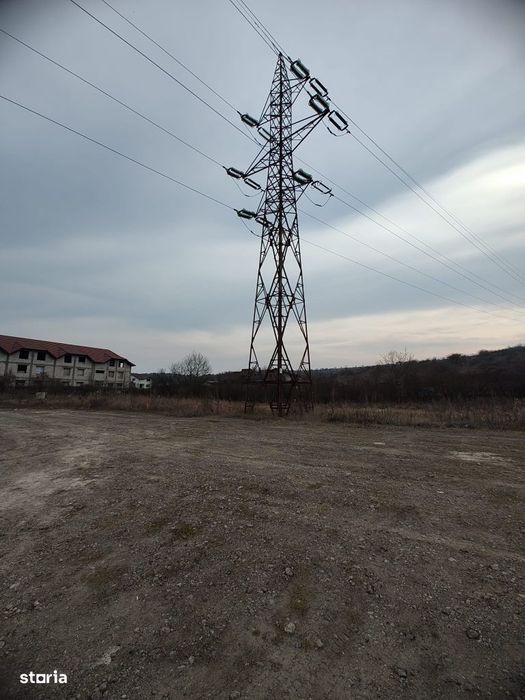 Teren intravilan in Santuhalm cu o suprafata de 5500mp,