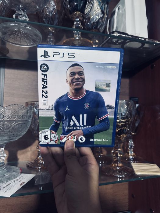 Продам Фифу22 на ПС5