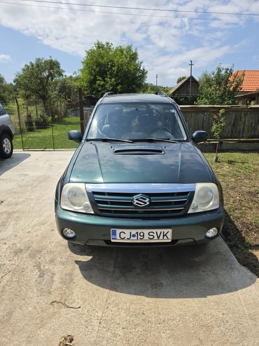 Vând Suzuki Grand VITARA XL