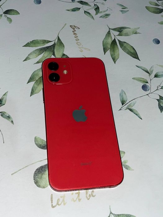 Продам IPhone 12