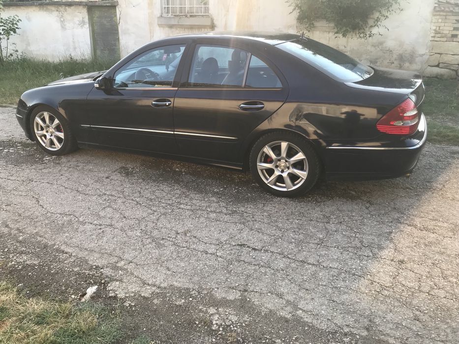 Mercedes e 270 cdi 177 ks