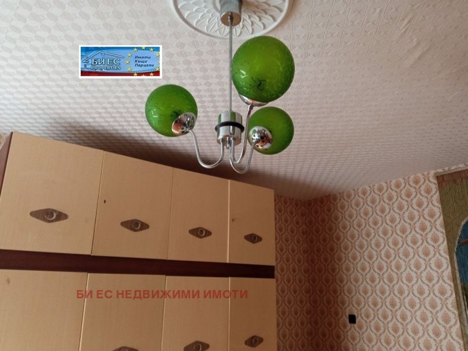 Къща в с. Осиковска Лакавица 108 м²