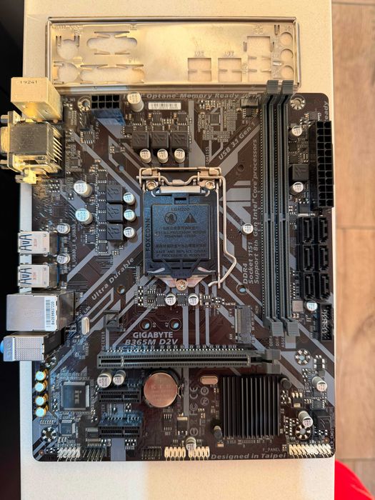 Placă de bază Gigabyte B365M D2V, Socket 1151 v2, DDR4, M.2 NVMe