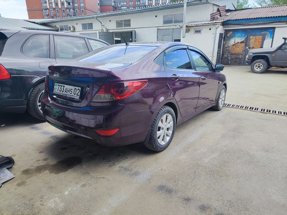 Продам Hyundai Accent 2013
