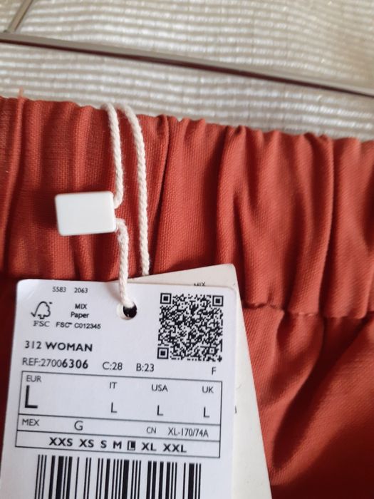 Pantaloni Mango ,noi,cu eticheta