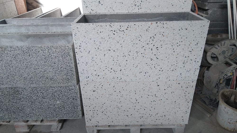 Jardiniere mozaic spălat