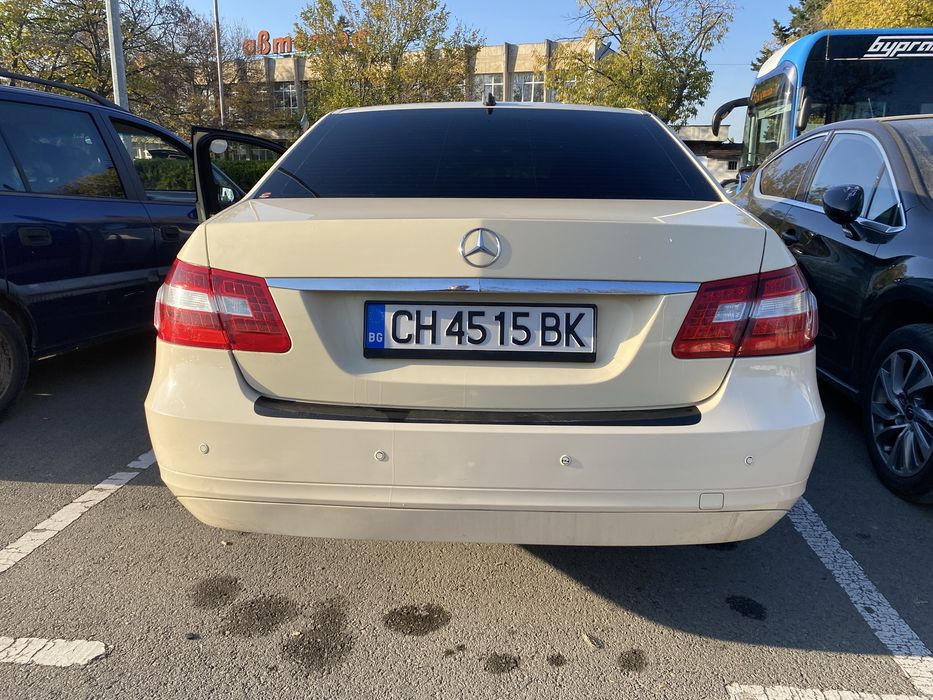 Mercedes Benz E200