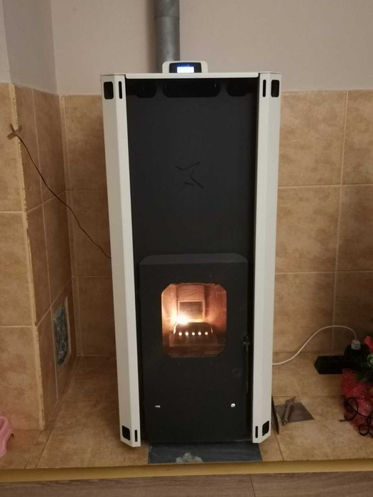 Палетна камина 10 кВ