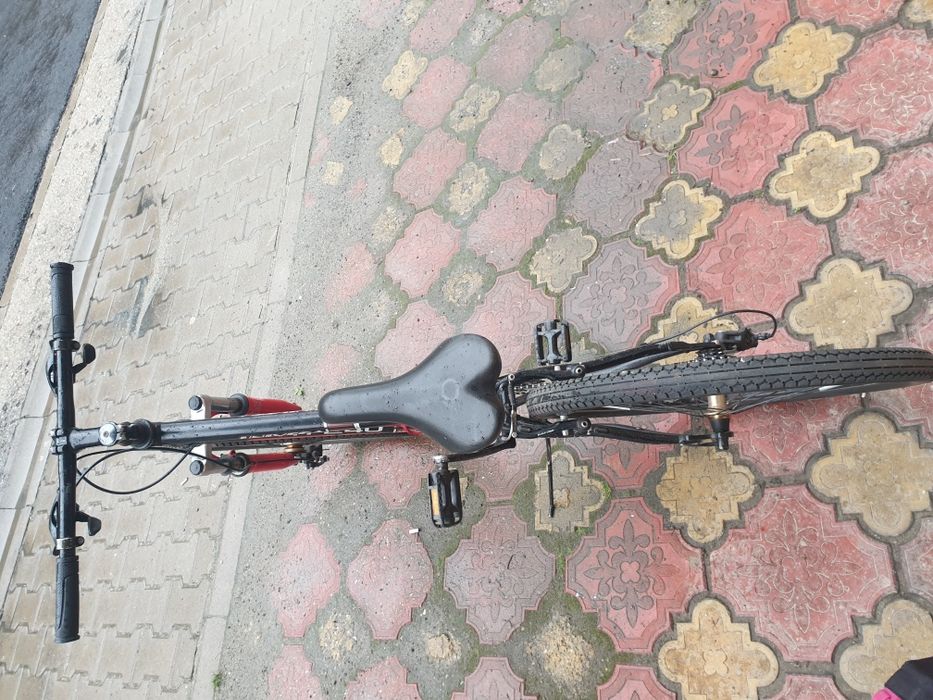 Bicicletă-Suspensii