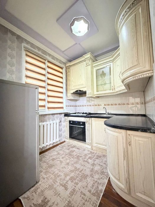 Чиланзар-7 кв 2/4/4.46м2 Срочно продам квартиру срочно