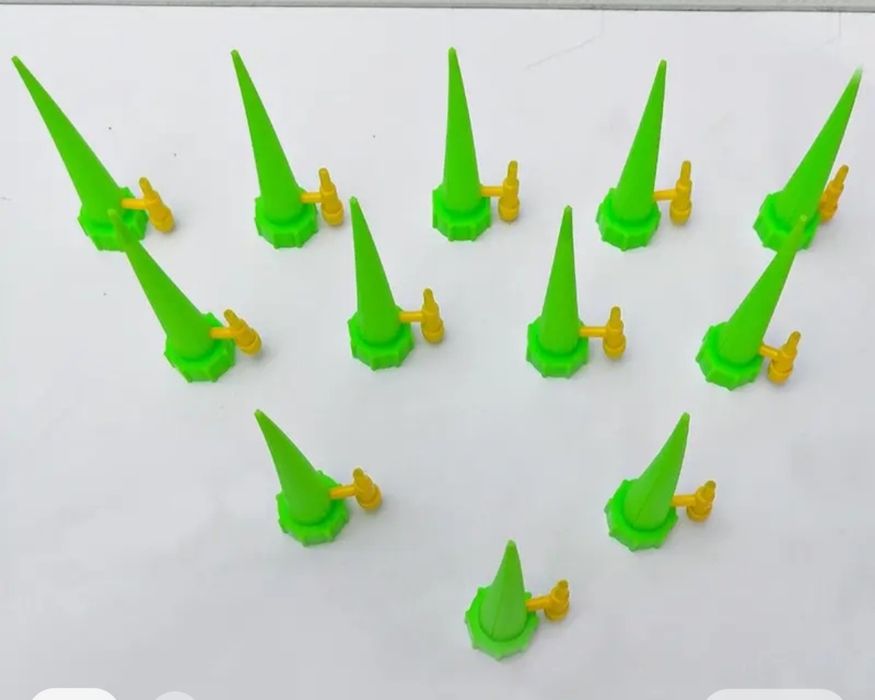 Комплект 10 броя автоматична система за капково напояване на растеният