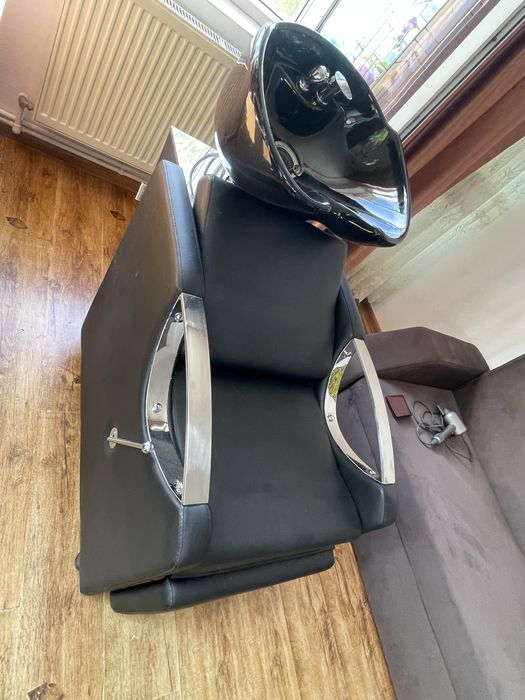 Scafă Coafor Profesională - Ca Nouă (Folosită doar 3 luni)